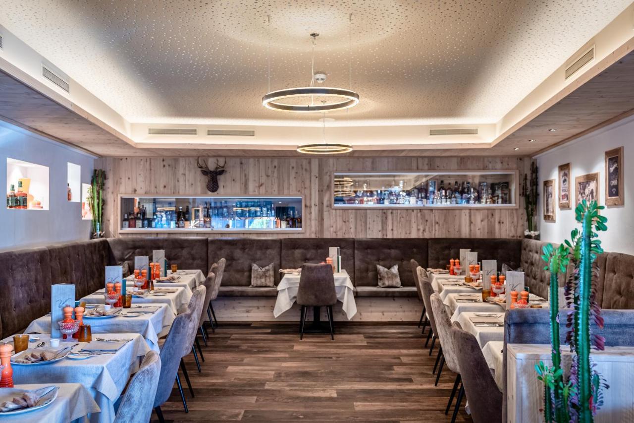 Vier Jahreszeiten Wellnessresort Achensee Маурах Экстерьер фото