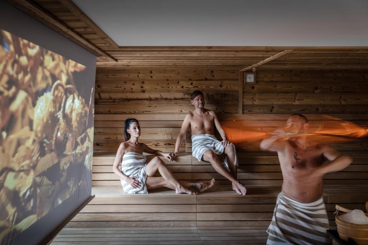 Vier Jahreszeiten Wellnessresort Achensee Маурах Экстерьер фото