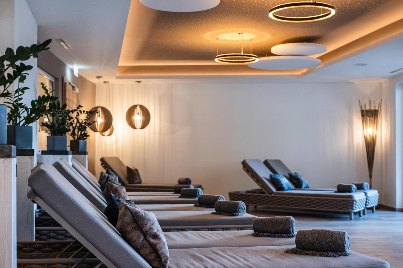 Vier Jahreszeiten Wellnessresort Achensee Маурах Экстерьер фото