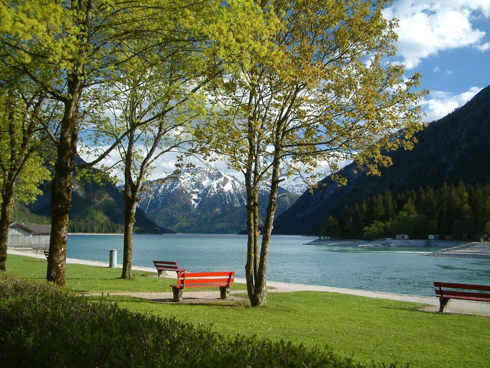 Vier Jahreszeiten Wellnessresort Achensee Маурах Экстерьер фото