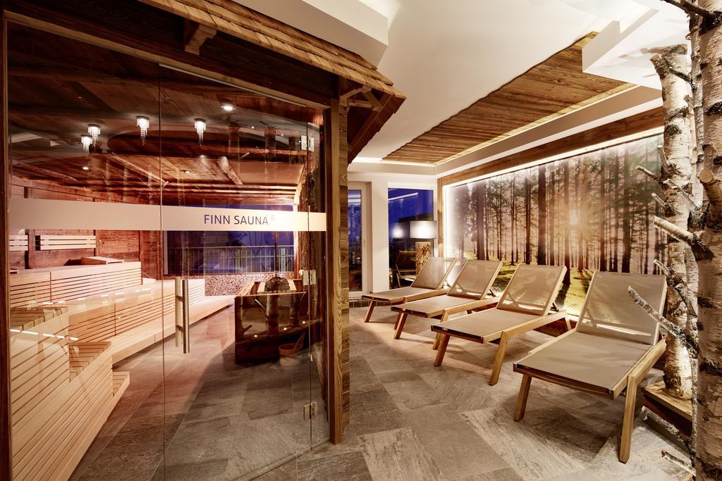 Vier Jahreszeiten Wellnessresort Achensee Маурах Экстерьер фото