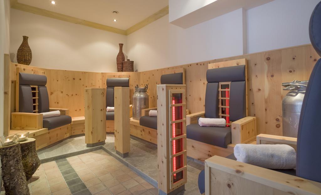 Vier Jahreszeiten Wellnessresort Achensee Маурах Экстерьер фото